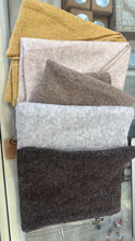 Cargar imagen en el visor de la galería, Bandana Bruma
