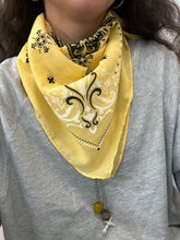 Cargar imagen en el visor de la galería, Bandanas
