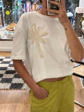 Cargar imagen en el visor de la galería, Camiseta Palm
