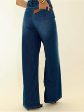 Cargar imagen en el visor de la galería, Dark wash wide-leg jeans
